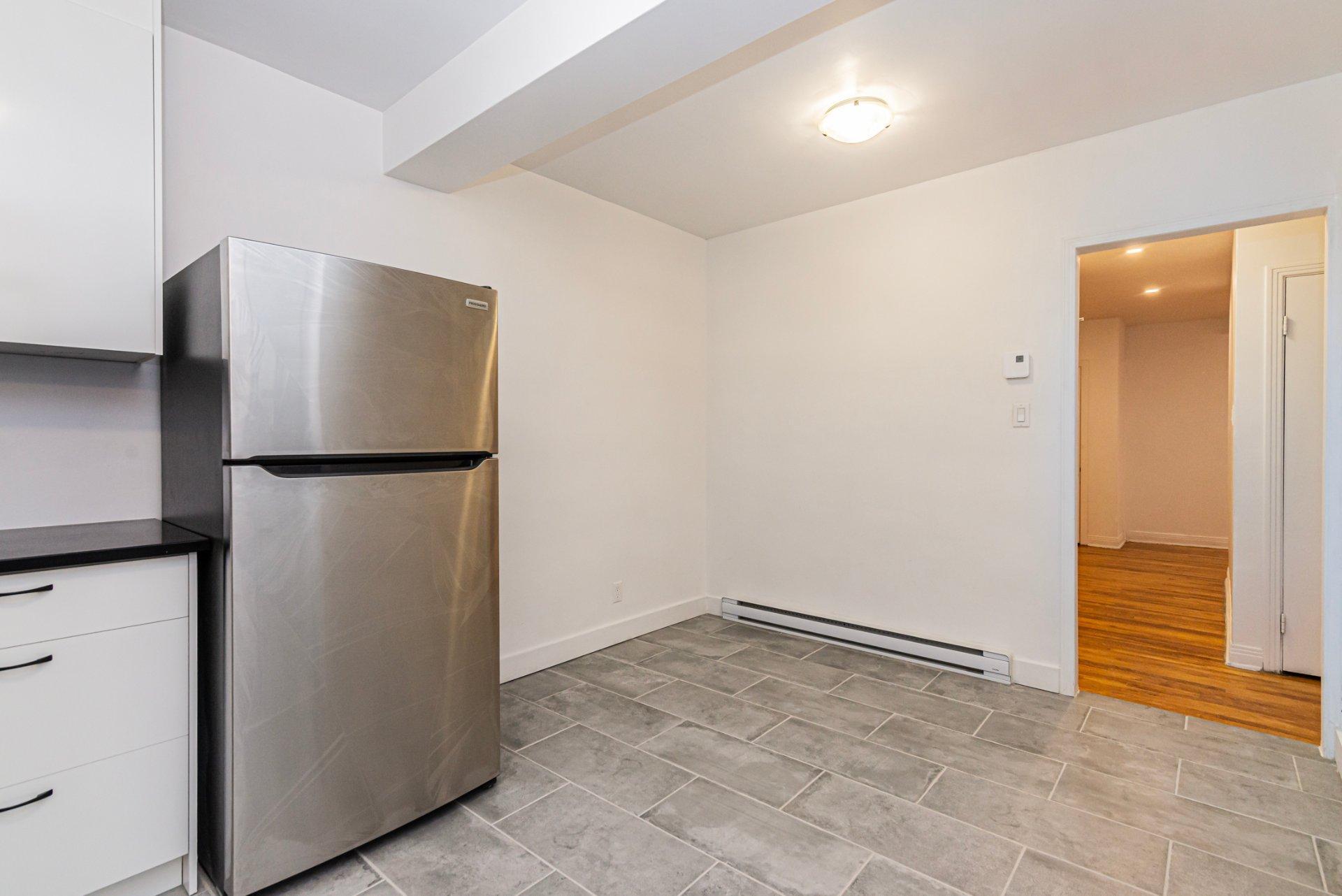 









3485


Av. Ellendale

, 5,
Montréal (Côte-des-Neiges/Notre-Dame-de-Grâce),




QC
H3S1W8

