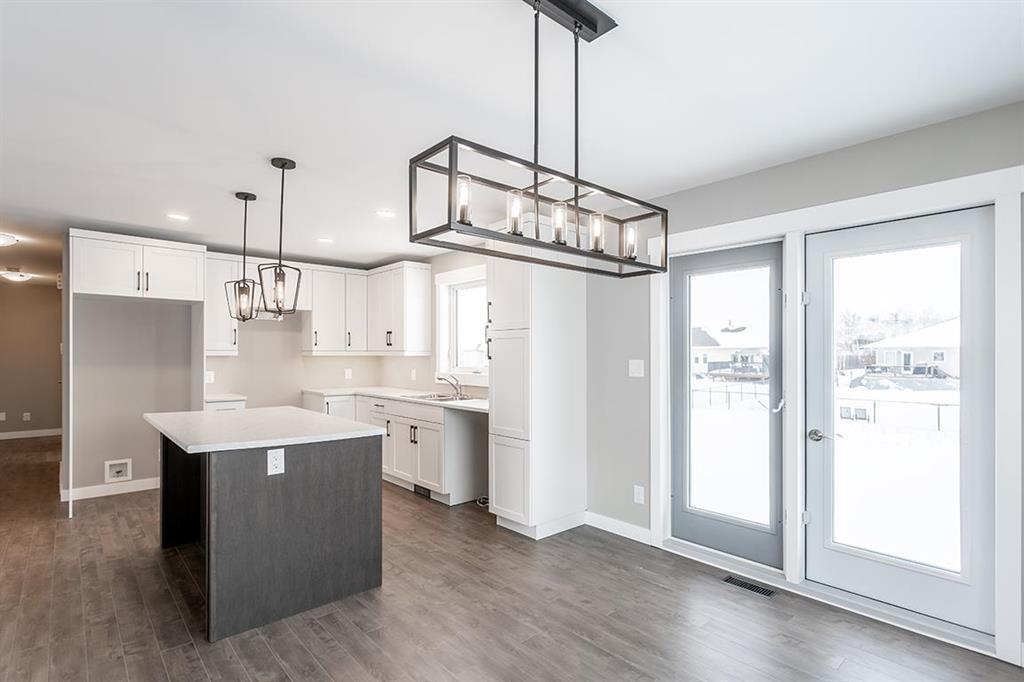 












91 Harry Waytiuk Drive

,
East Selkirk,




Manitoba
R0E0M0

