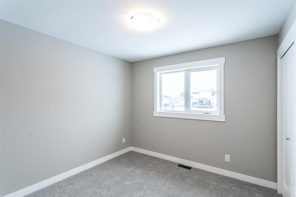 












91 Harry Waytiuk Drive

,
East Selkirk,




Manitoba
R0E0M0

