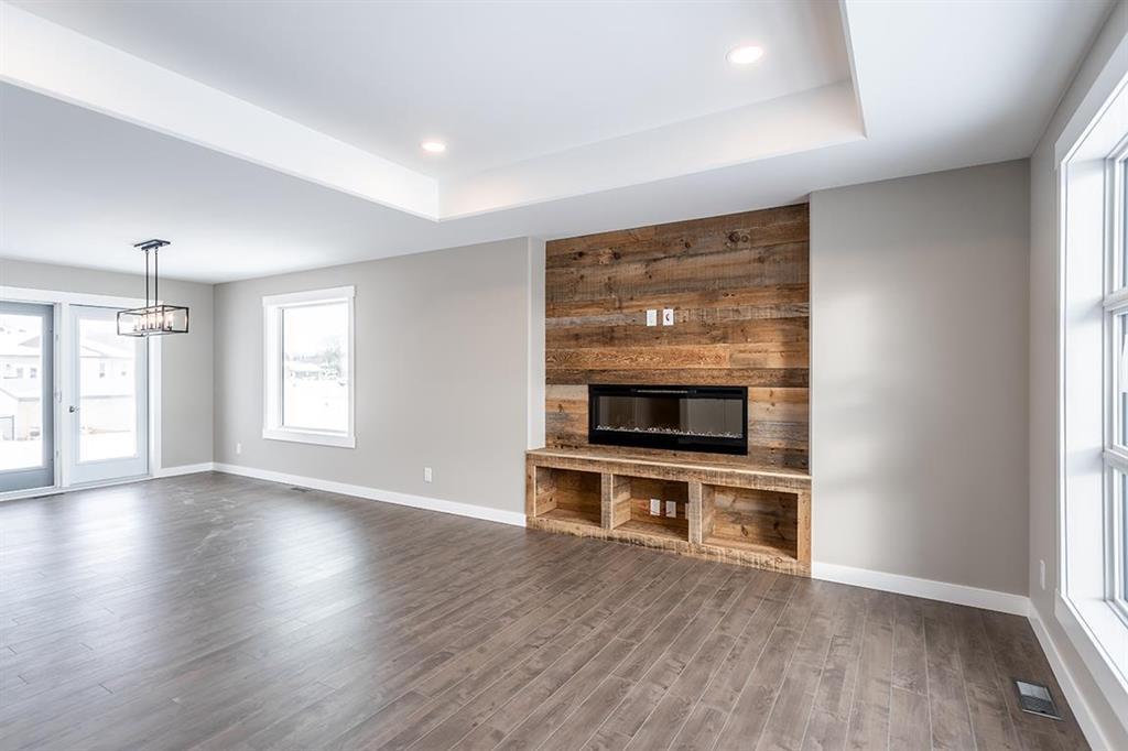 












91 Harry Waytiuk Drive

,
East Selkirk,




Manitoba
R0E0M0

