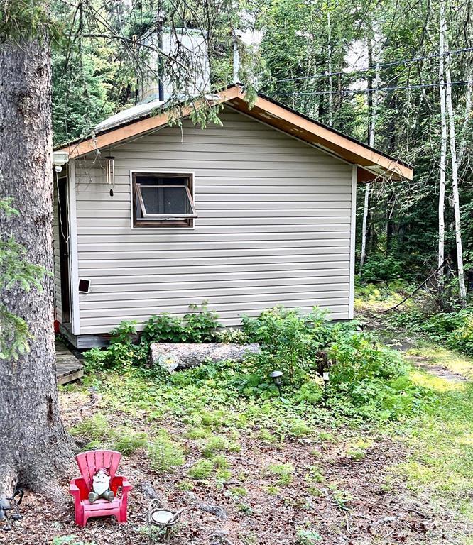 












Lot 8 Block 12  Paint Lake Provincial Park

,
Thompson,




Manitoba
R8N1N1

