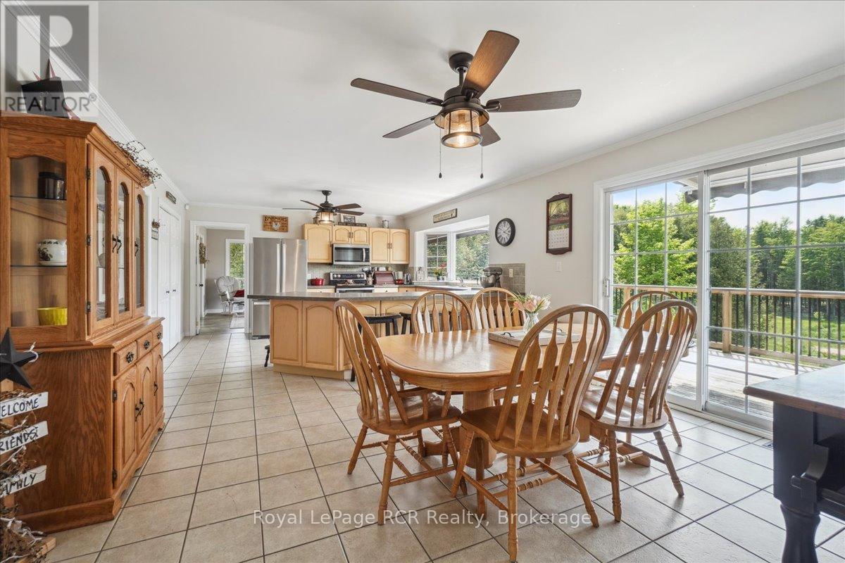 












614486 HAMILTON LANE

,
West Grey,




Ontario
N0C1H0

