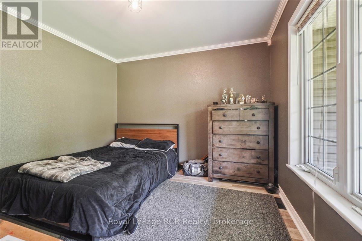 












614486 HAMILTON LANE

,
West Grey,




Ontario
N0C1H0

