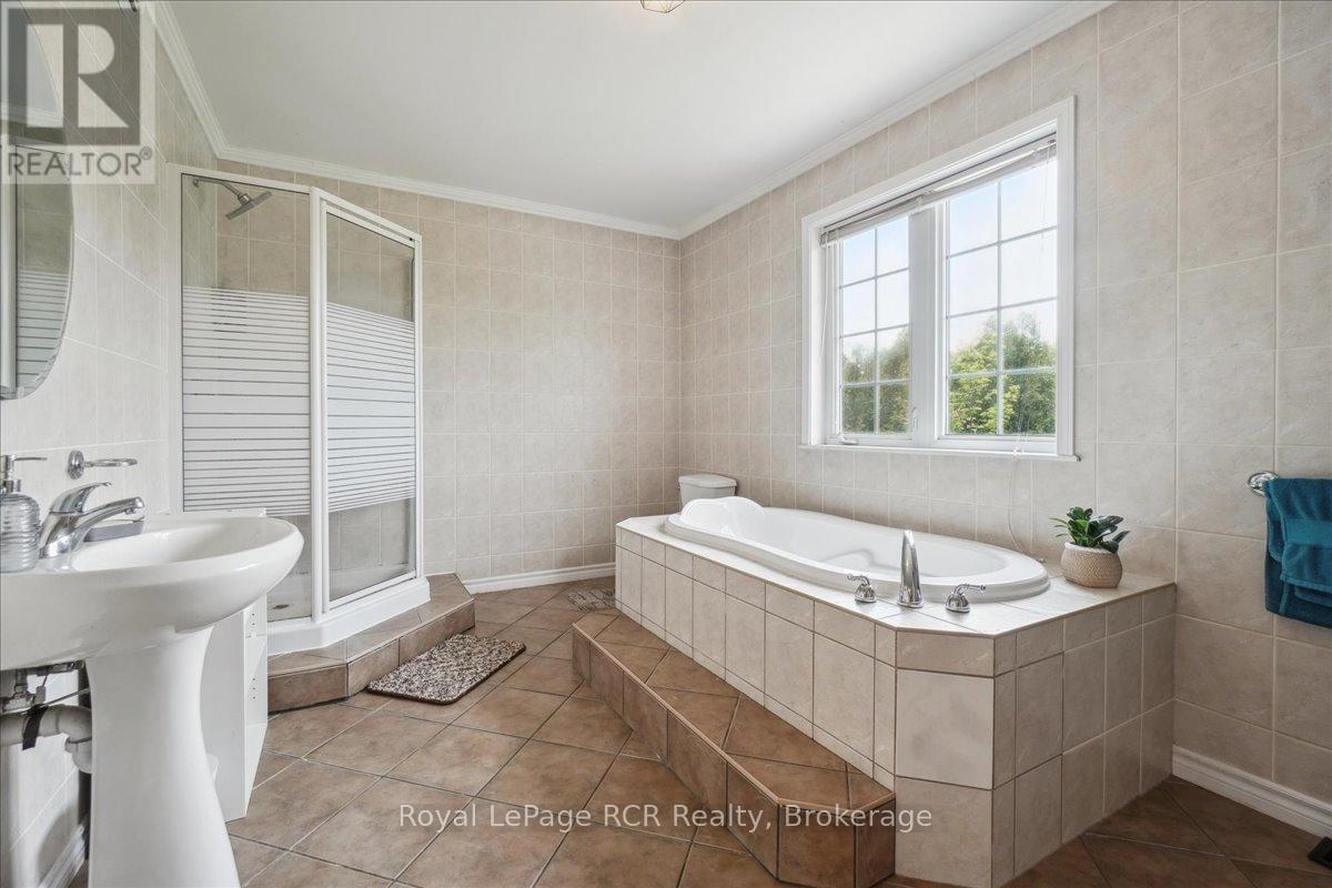 












614486 HAMILTON LANE

,
West Grey,




Ontario
N0C1H0


