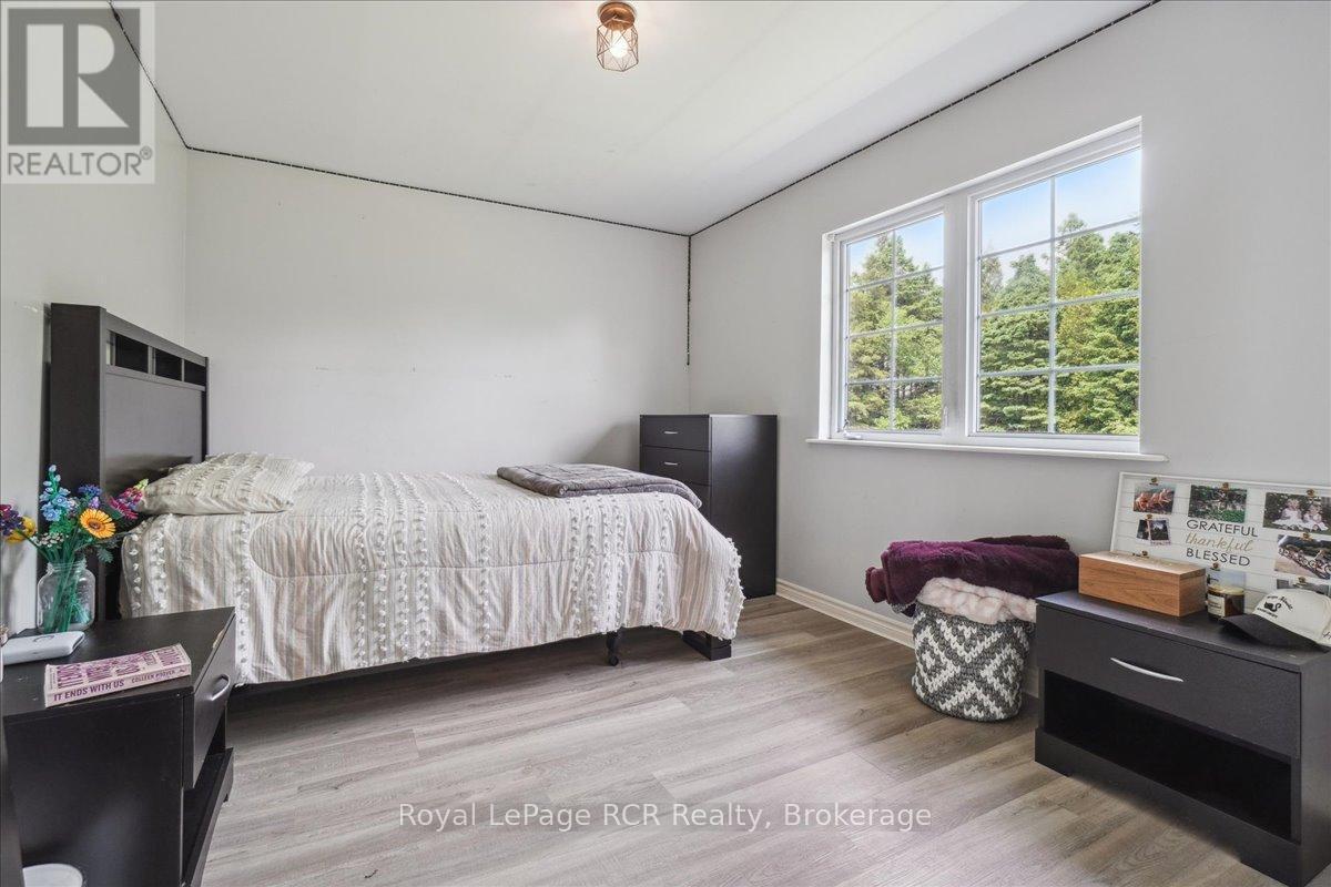 












614486 HAMILTON LANE

,
West Grey,




Ontario
N0C1H0

