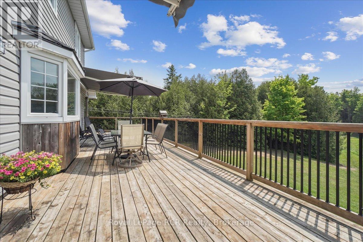 












614486 HAMILTON LANE

,
West Grey,




Ontario
N0C1H0

