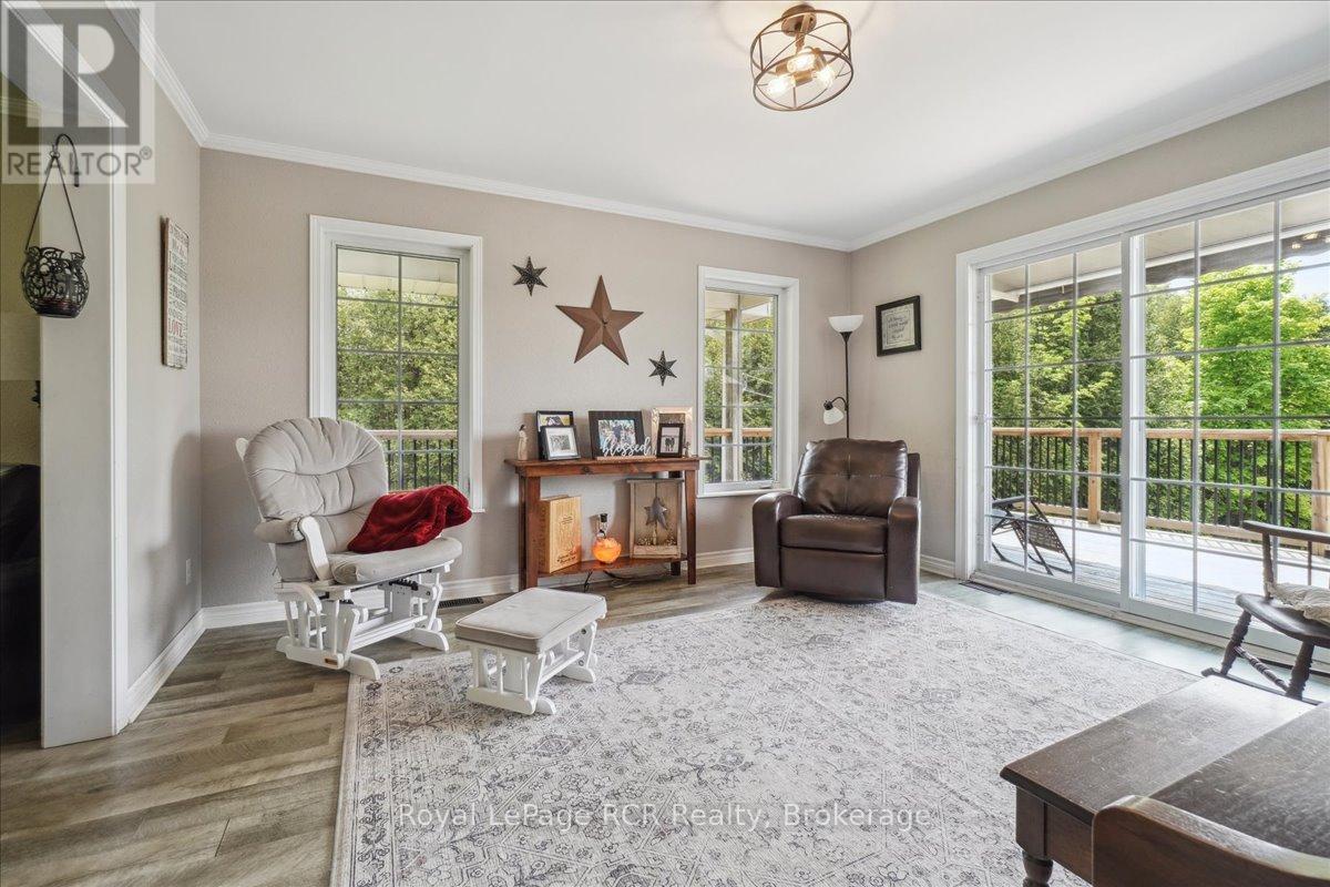 












614486 HAMILTON LANE

,
West Grey,




Ontario
N0C1H0


