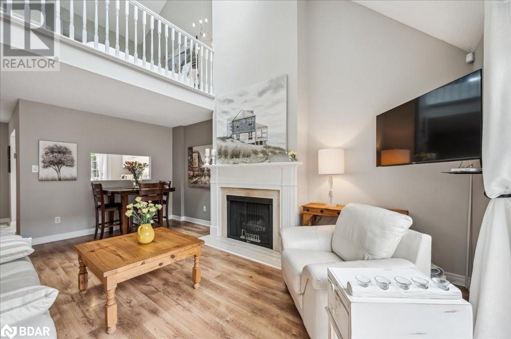 












1275 MAPLE CROSSING Boulevard Unit# 15

,
Burlington,




Ontario
L7S2E8

