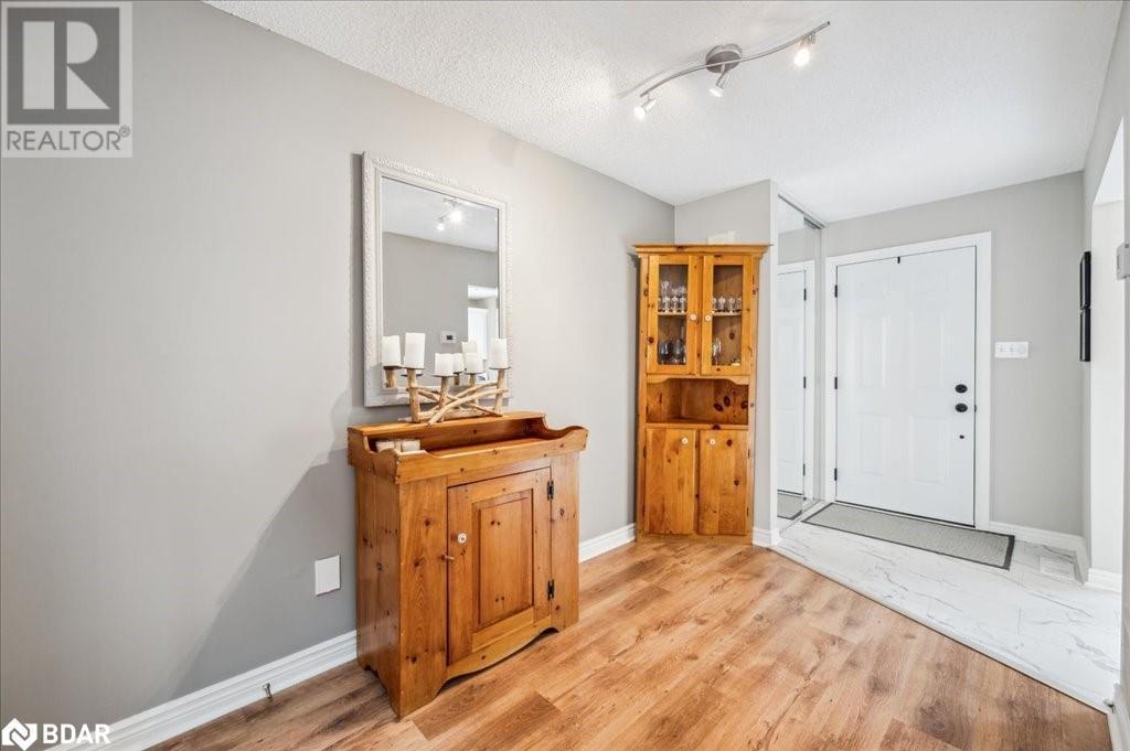 












1275 MAPLE CROSSING Boulevard Unit# 15

,
Burlington,




Ontario
L7S2E8

