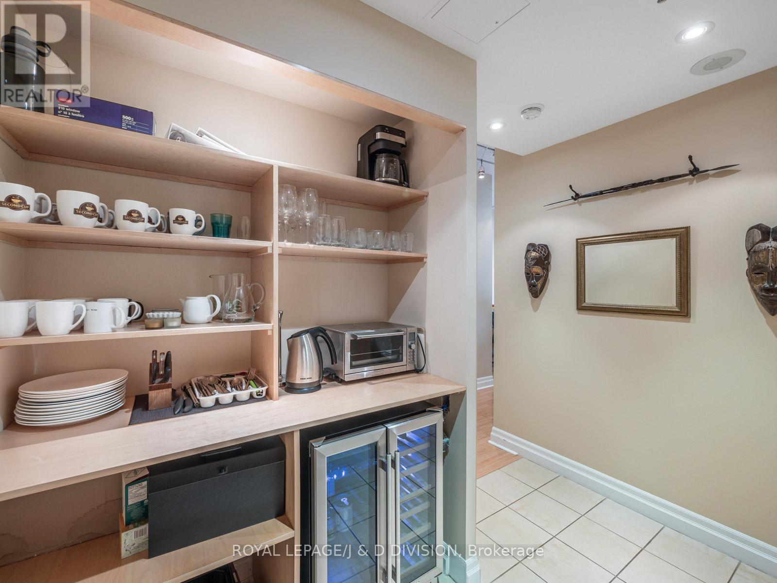 












103W - 500 QUEENS QUAY W

,
Toronto,




Ontario
M5V3K8

