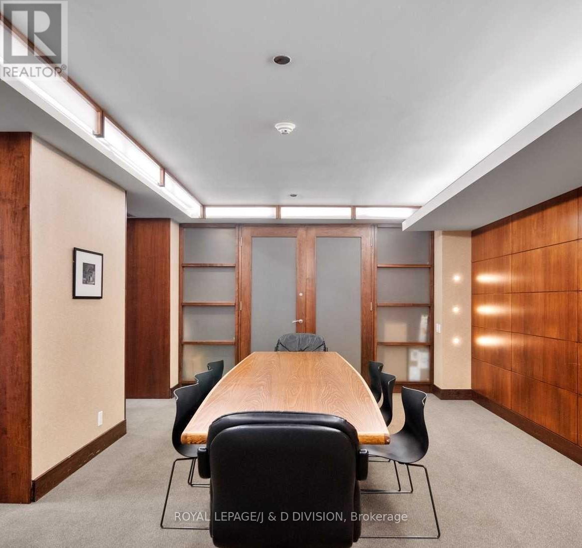 












103W - 500 QUEENS QUAY W

,
Toronto,




Ontario
M5V3K8


