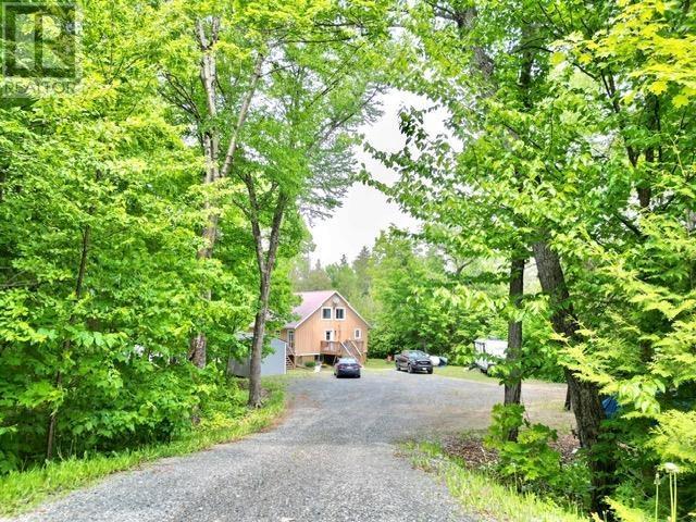 












884 Dunlop Shores RD

,
Elliot Lake,




Ontario
P5A2S9

