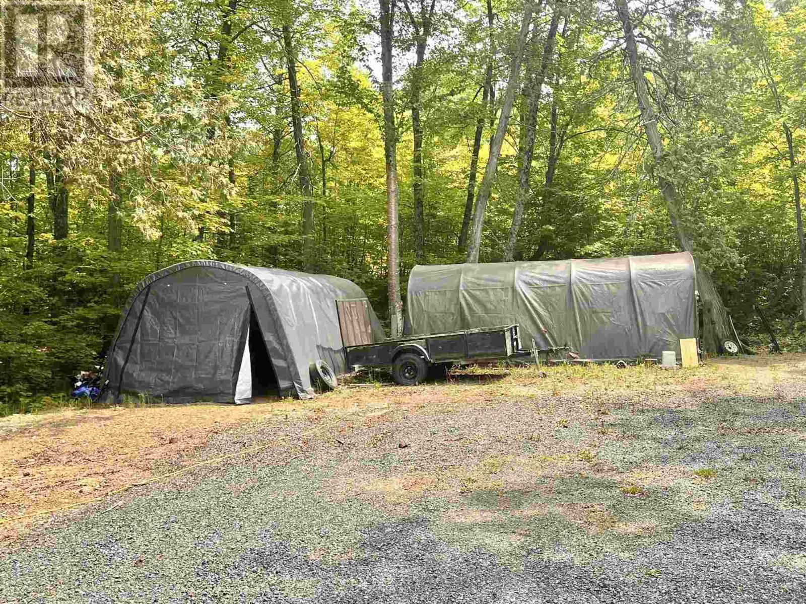 












884 Dunlop Shores RD

,
Elliot Lake,




Ontario
P5A2S9

