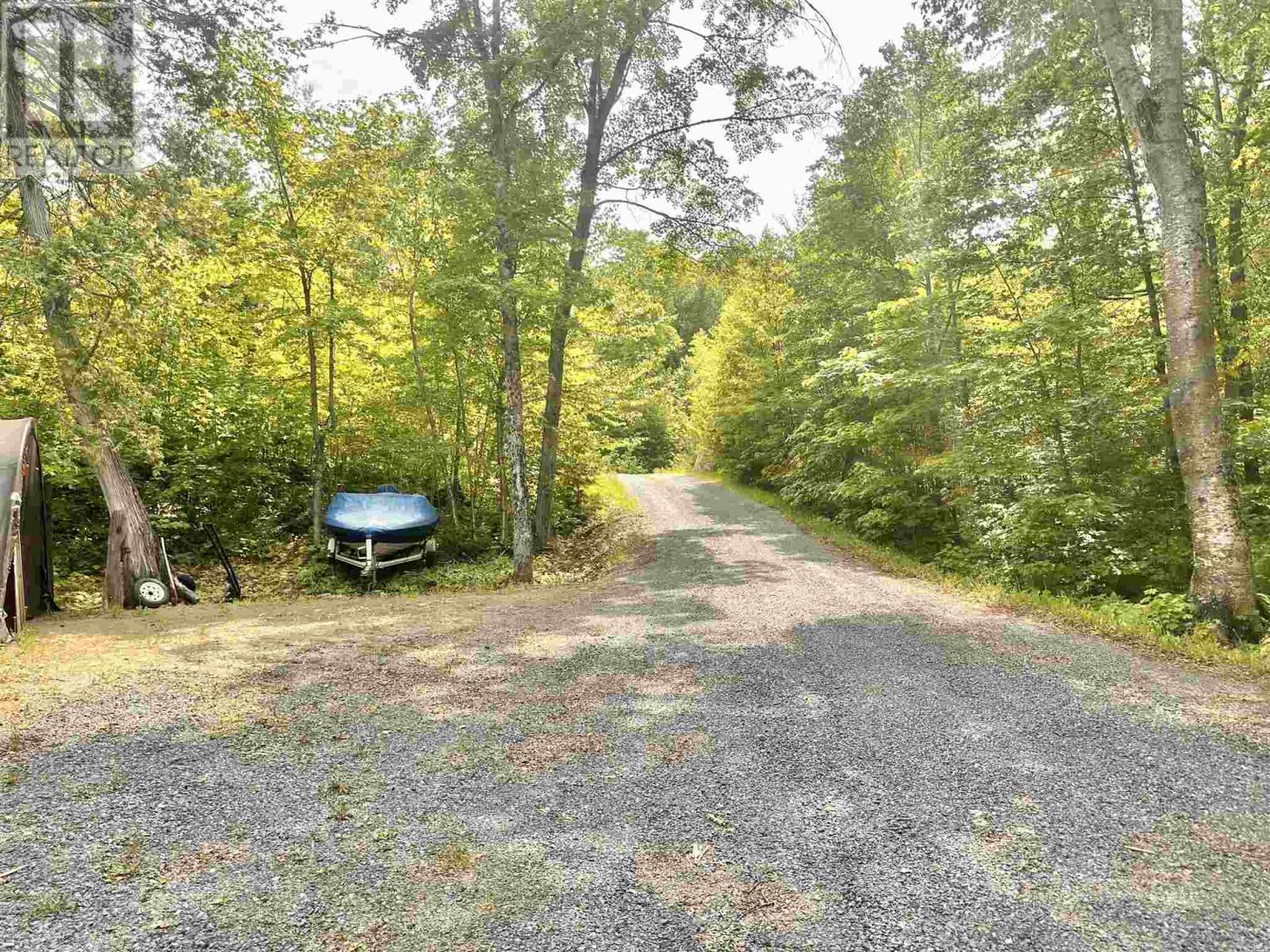 












884 Dunlop Shores RD

,
Elliot Lake,




Ontario
P5A2S9

