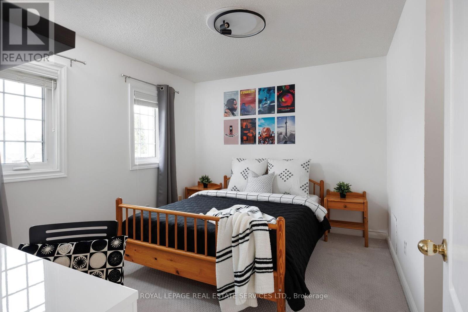 












1061 SUMMIT RIDGE DRIVE

,
Oakville,




Ontario
L6M3K9

