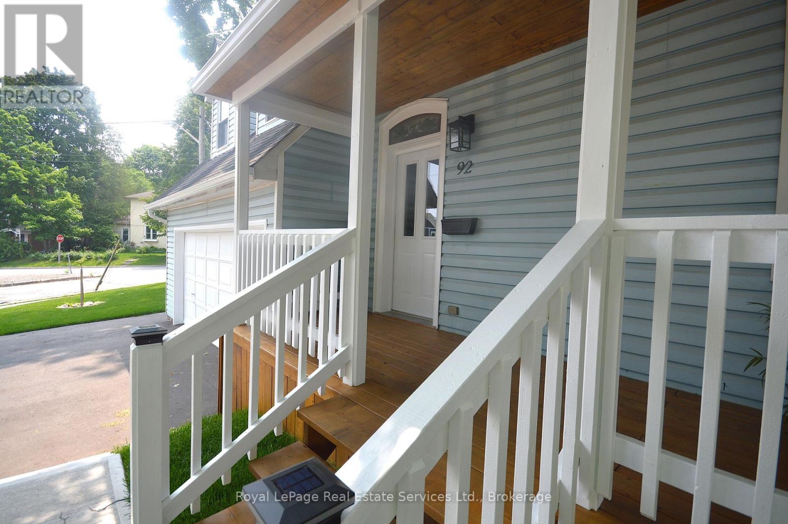 












92 ADAM STREET

,
Cambridge,




Ontario
N3C2K6

