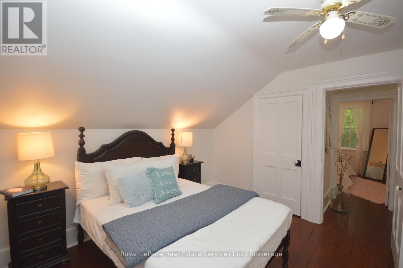 












92 ADAM STREET

,
Cambridge,




Ontario
N3C2K6

