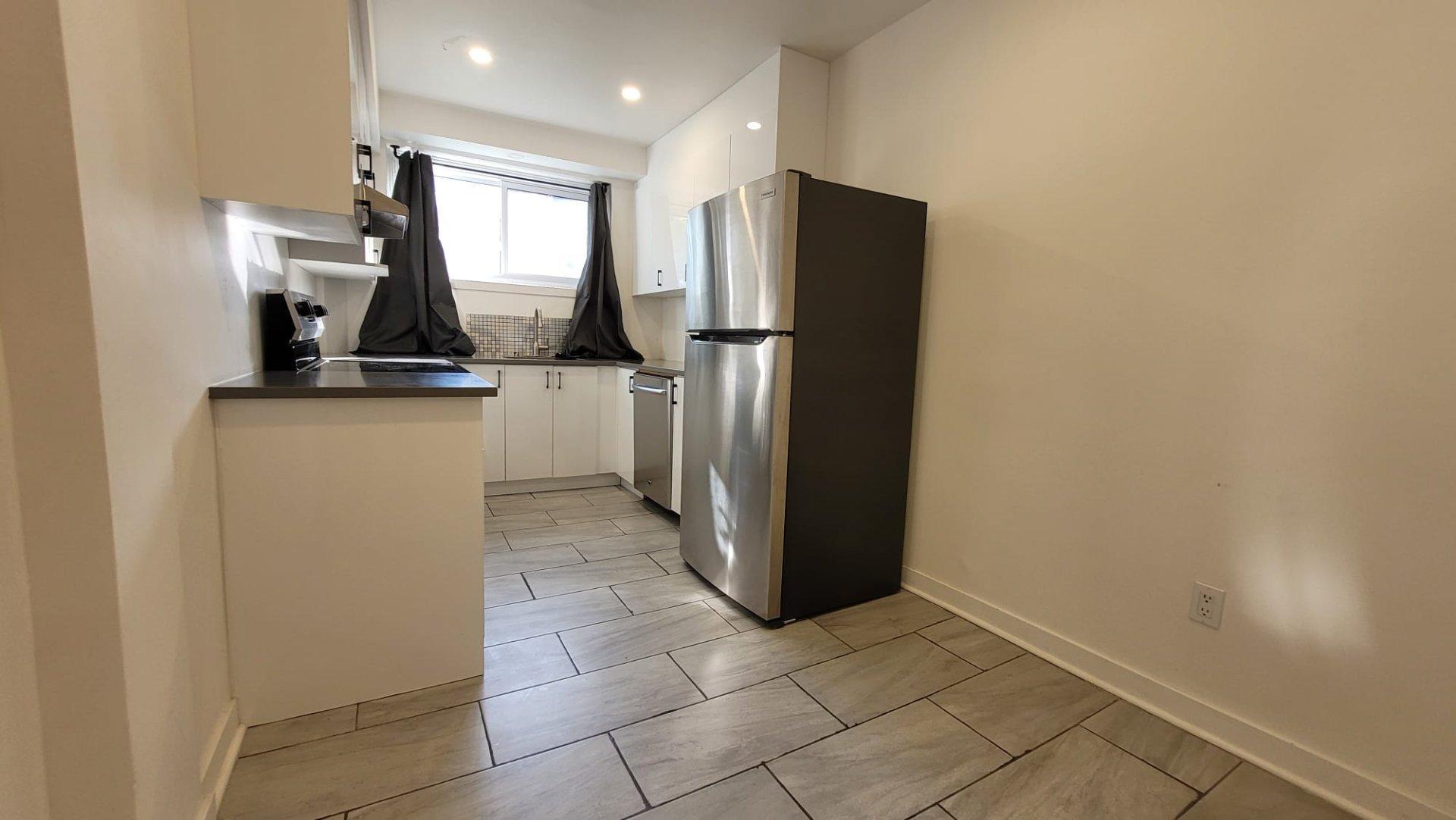 









3485


Av. Ellendale

, 2,
Montréal (Côte-des-Neiges/Notre-Dame-de-Grâce),




QC
H3S1W8

