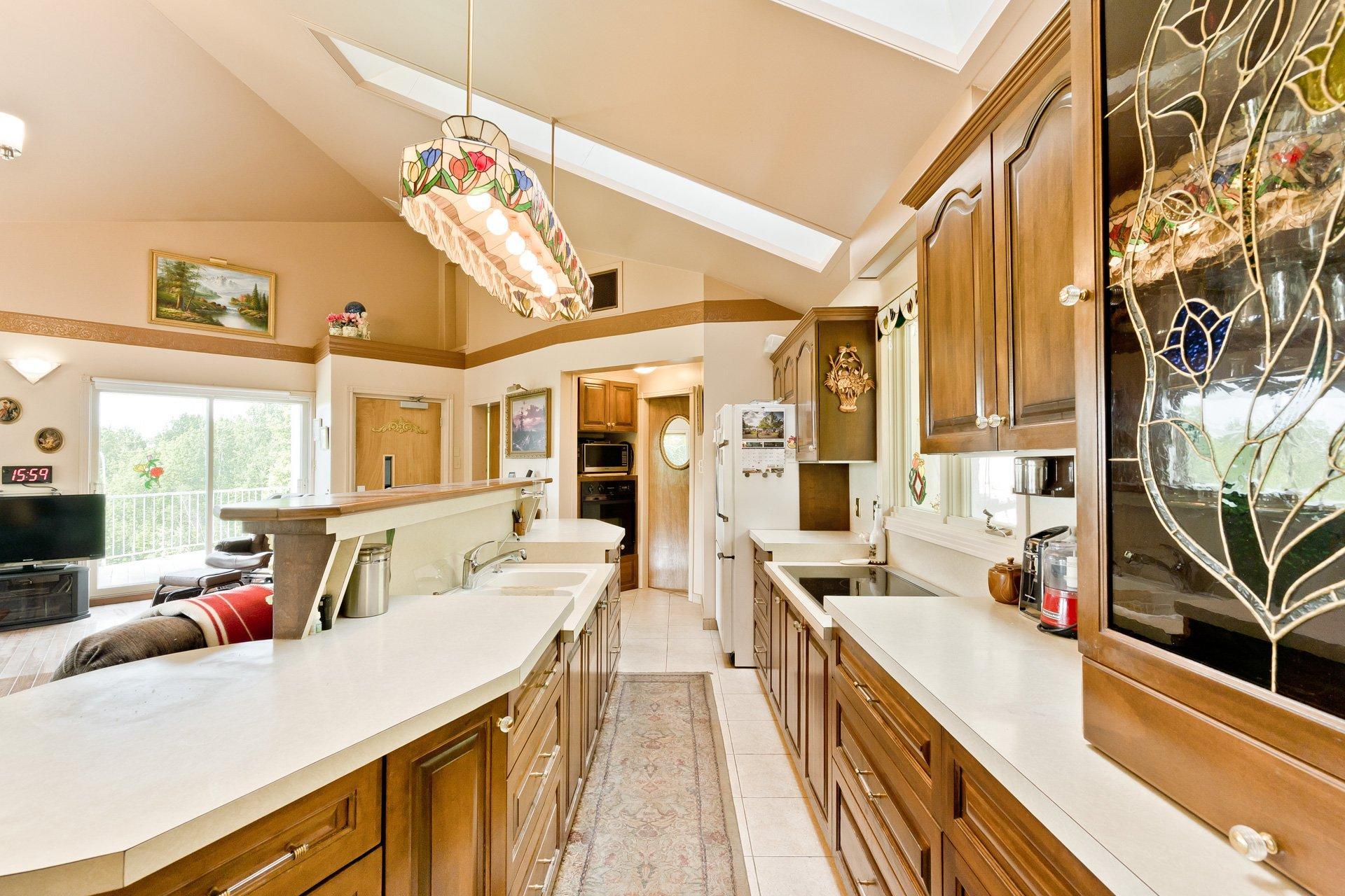 









614


Ch. Parmenter

,
Sutton,




QC
J0E2K0

