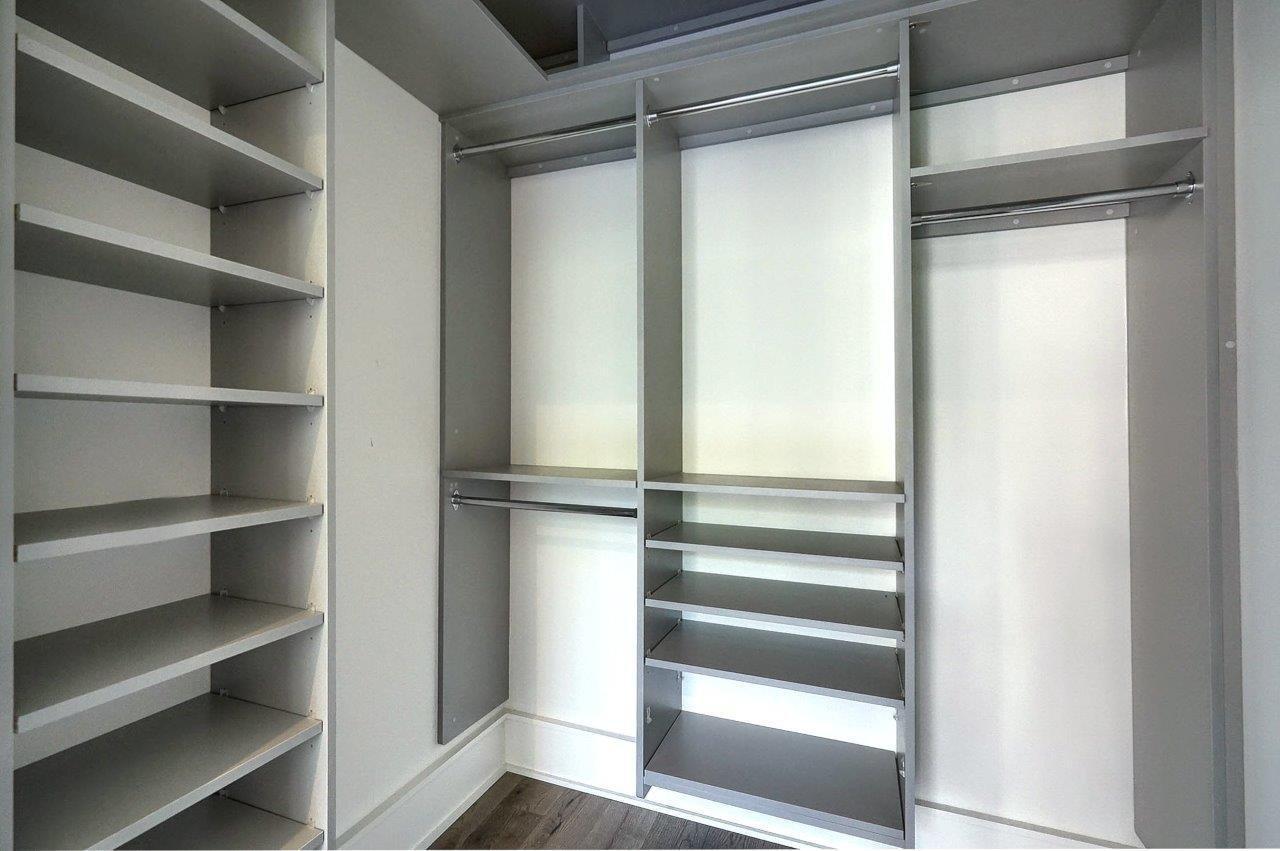 









454


Rue De La Gauchetière O.

, 501-502,
Montréal (Ville-Marie),




QC
H2Z1E3

