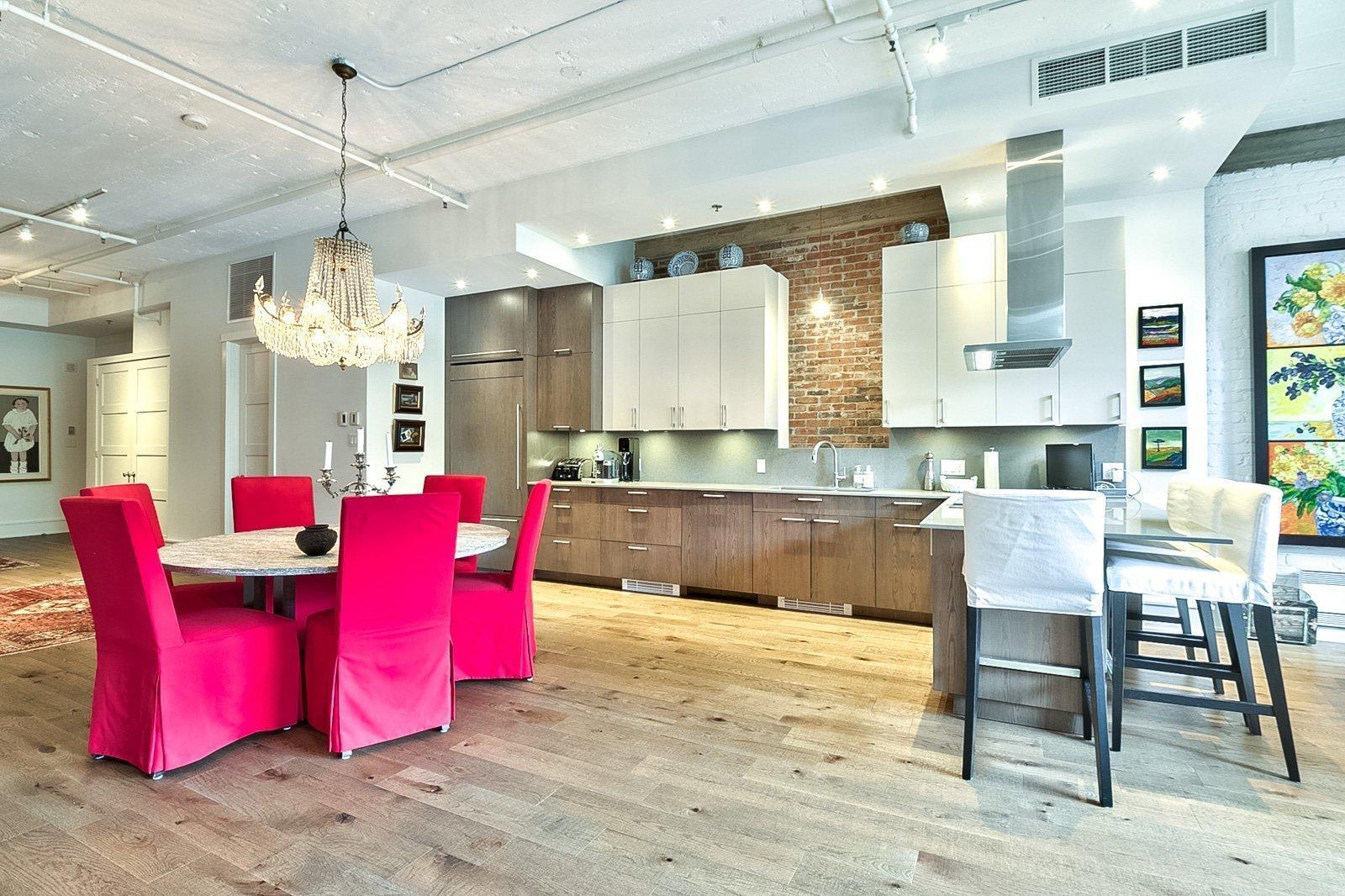 









454


Rue De La Gauchetière O.

, 501-502,
Montréal (Ville-Marie),




QC
H2Z1E3

