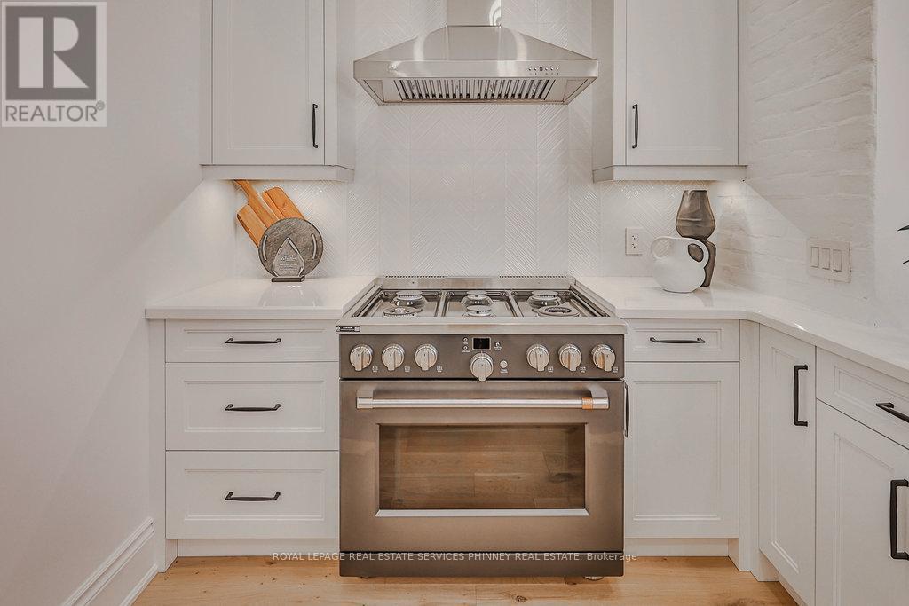 












3 ARBOURVALE COMMON

,
St. Catharines,







Ontario
L2T2Z9

