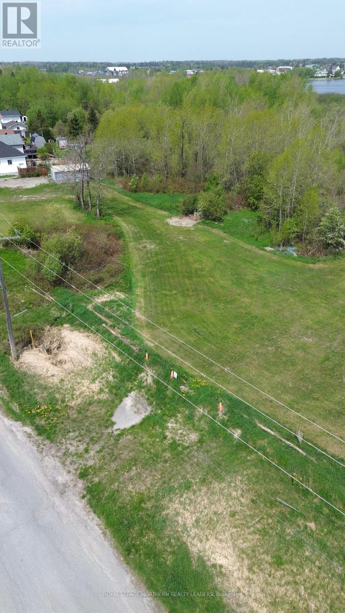 












CON 2 N PT LOT 12 WHITNEY

,
Timmins (SP - Connaught Hill),







Ontario
P0N1H0

