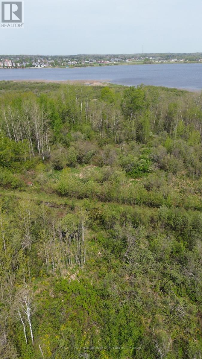 












CON 2 N PT LOT 12 WHITNEY

,
Timmins (SP - Connaught Hill),







Ontario
P0N1H0

