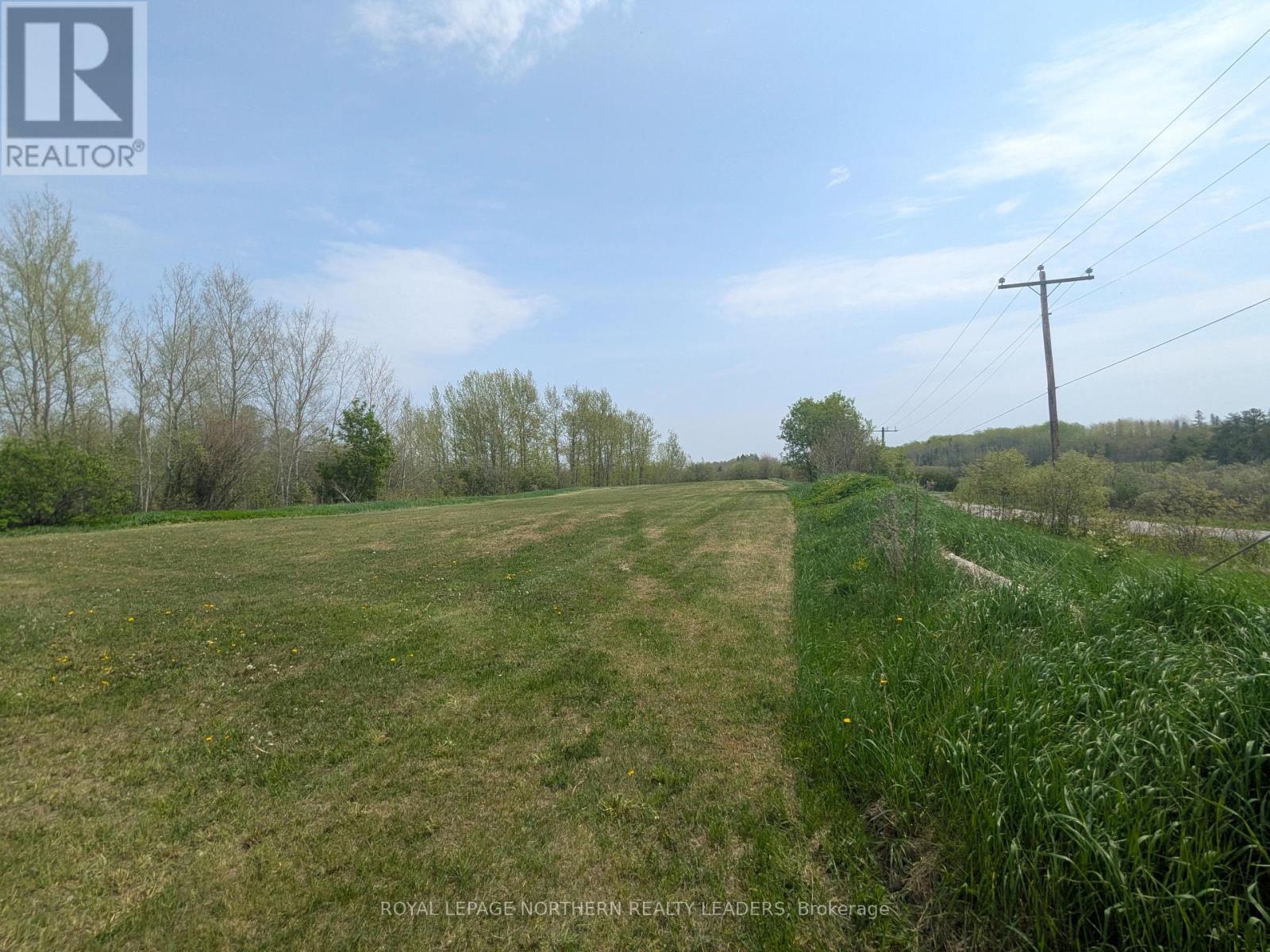 












CON 2 N PT LOT 12 WHITNEY

,
Timmins (SP - Connaught Hill),







Ontario
P0N1H0

