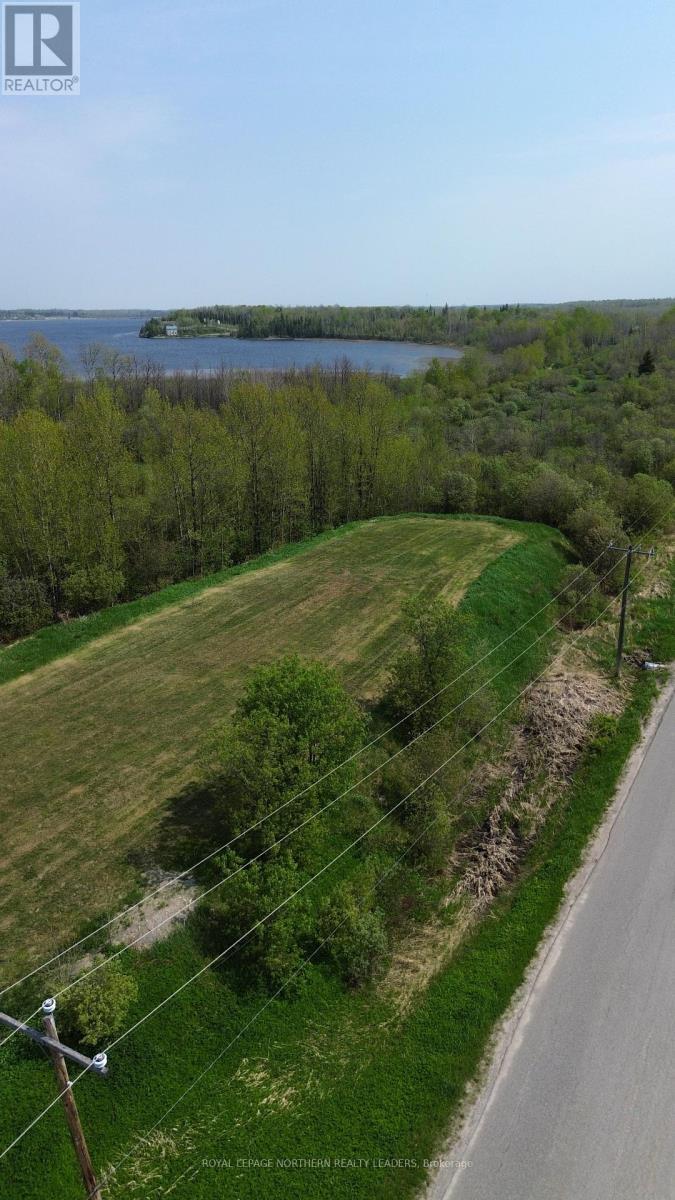 












CON 2 N PT LOT 12 WHITNEY

,
Timmins (SP - Connaught Hill),







Ontario
P0N1H0


