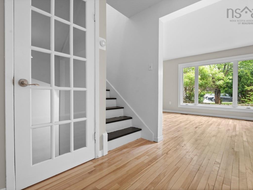 












36 Chelsea Lane

,
Halifax,




NS
B3M 1K9

