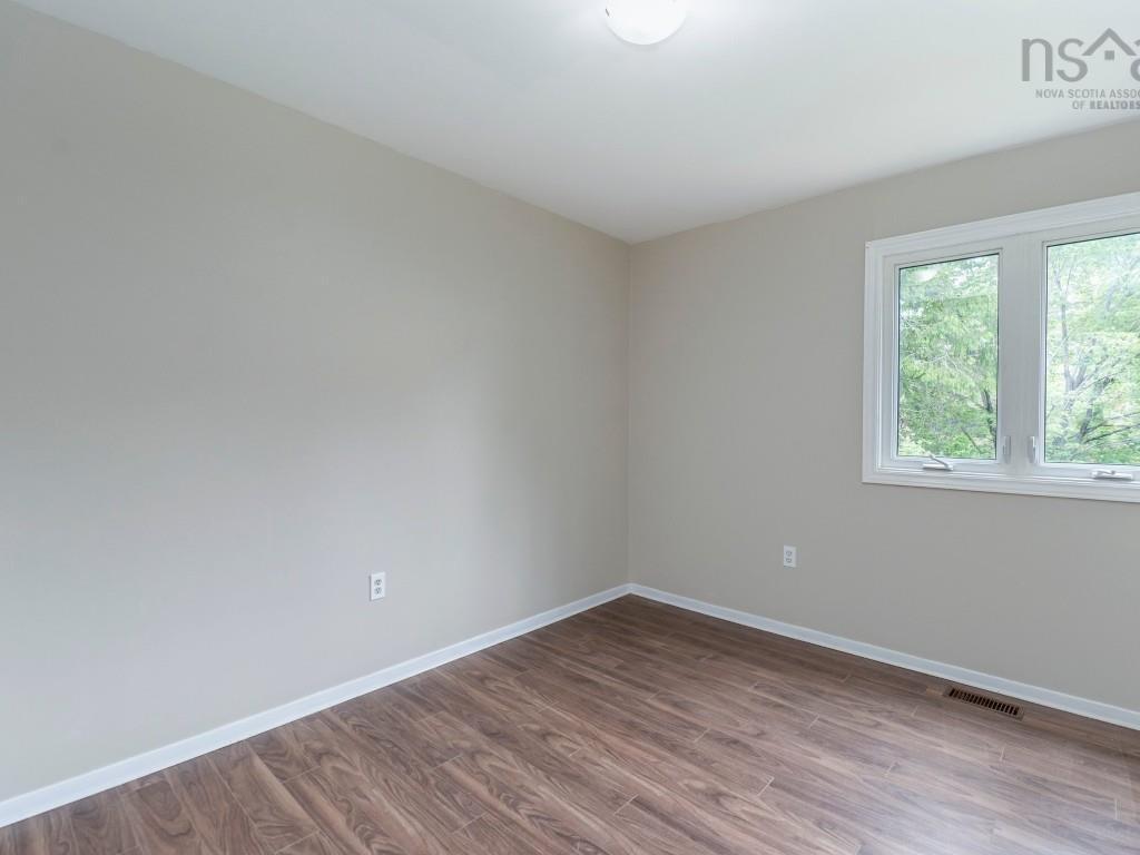 












36 Chelsea Lane

,
Halifax,




NS
B3M 1K9

