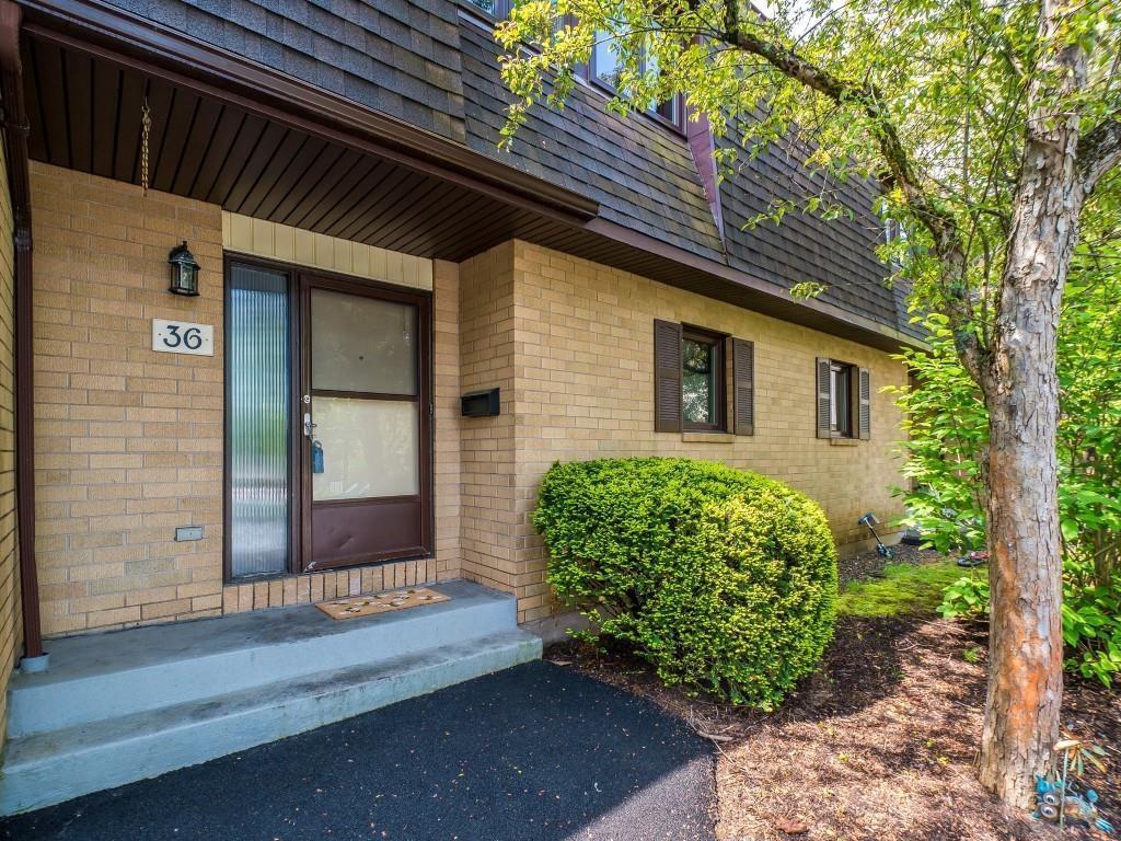 












36 Chelsea Lane

,
Halifax,




NS
B3M 1K9

