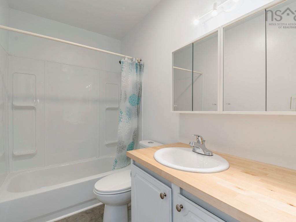 












36 Chelsea Lane

,
Halifax,




NS
B3M 1K9

