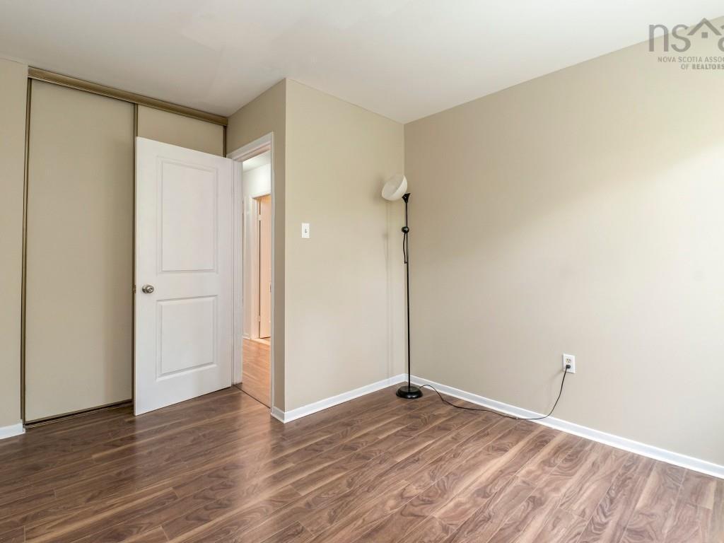 












36 Chelsea Lane

,
Halifax,




NS
B3M 1K9

