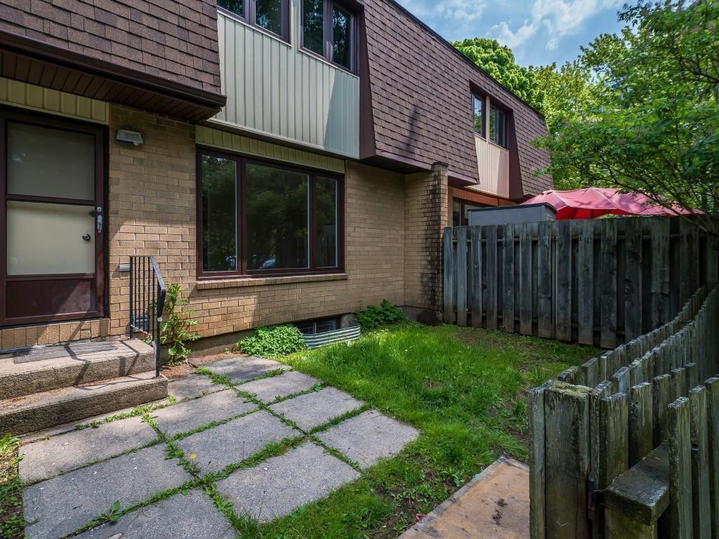 












36 Chelsea Lane

,
Halifax,




NS
B3M 1K9

