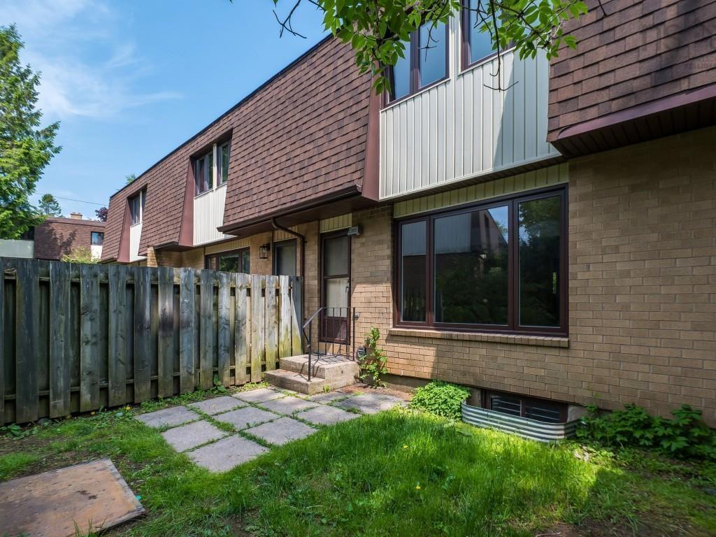 












36 Chelsea Lane

,
Halifax,




NS
B3M 1K9

