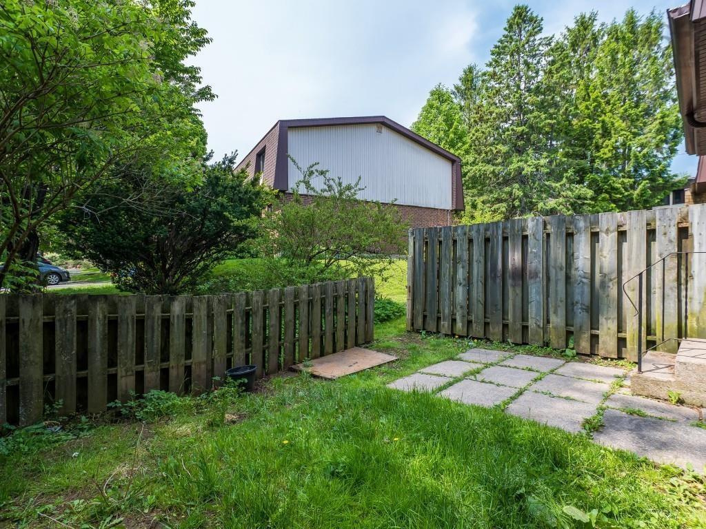 












36 Chelsea Lane

,
Halifax,




NS
B3M 1K9

