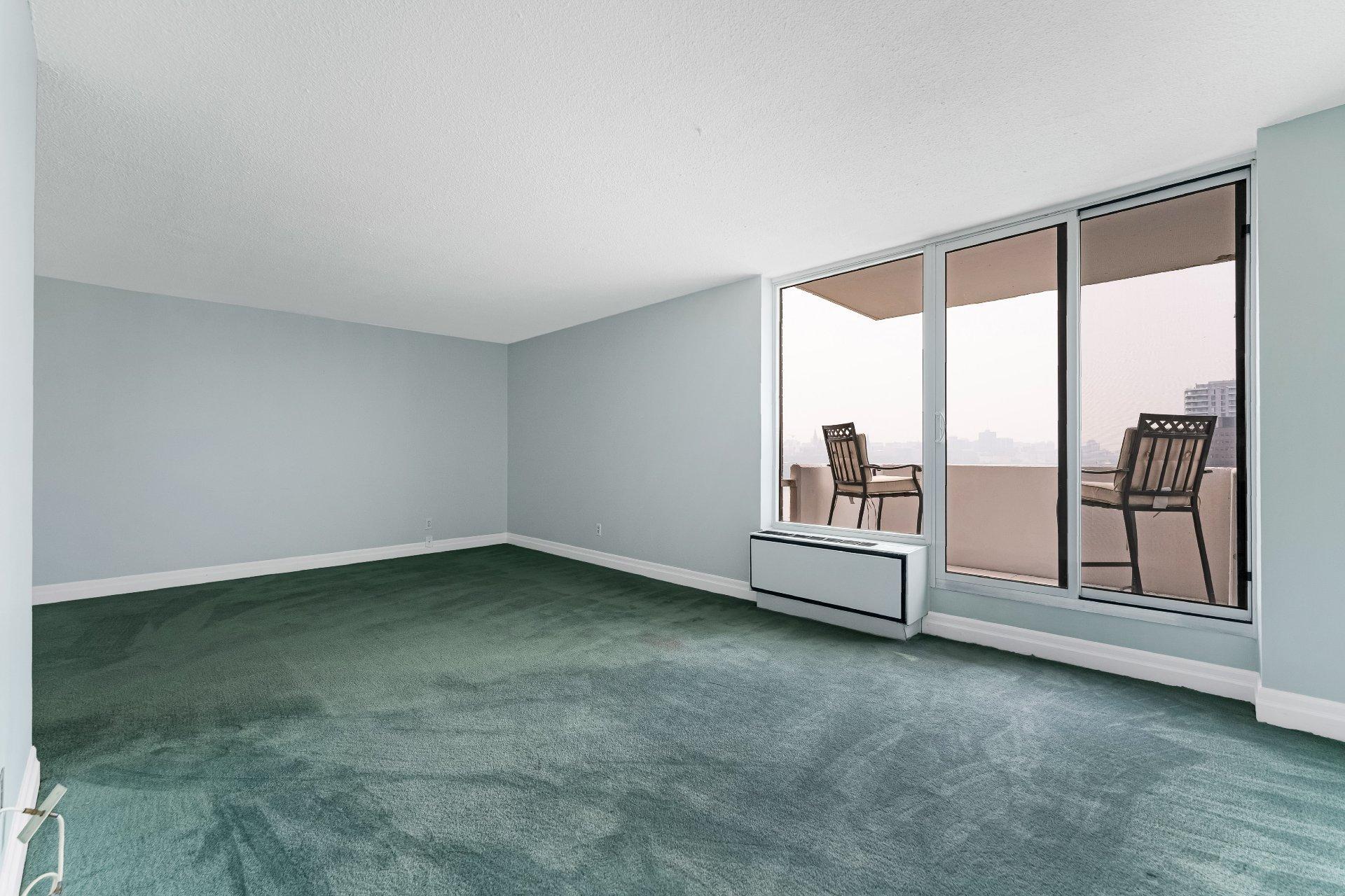 









285


Rue Laurier

, 1408,
Gatineau (Hull),




QC
J8X3W9

