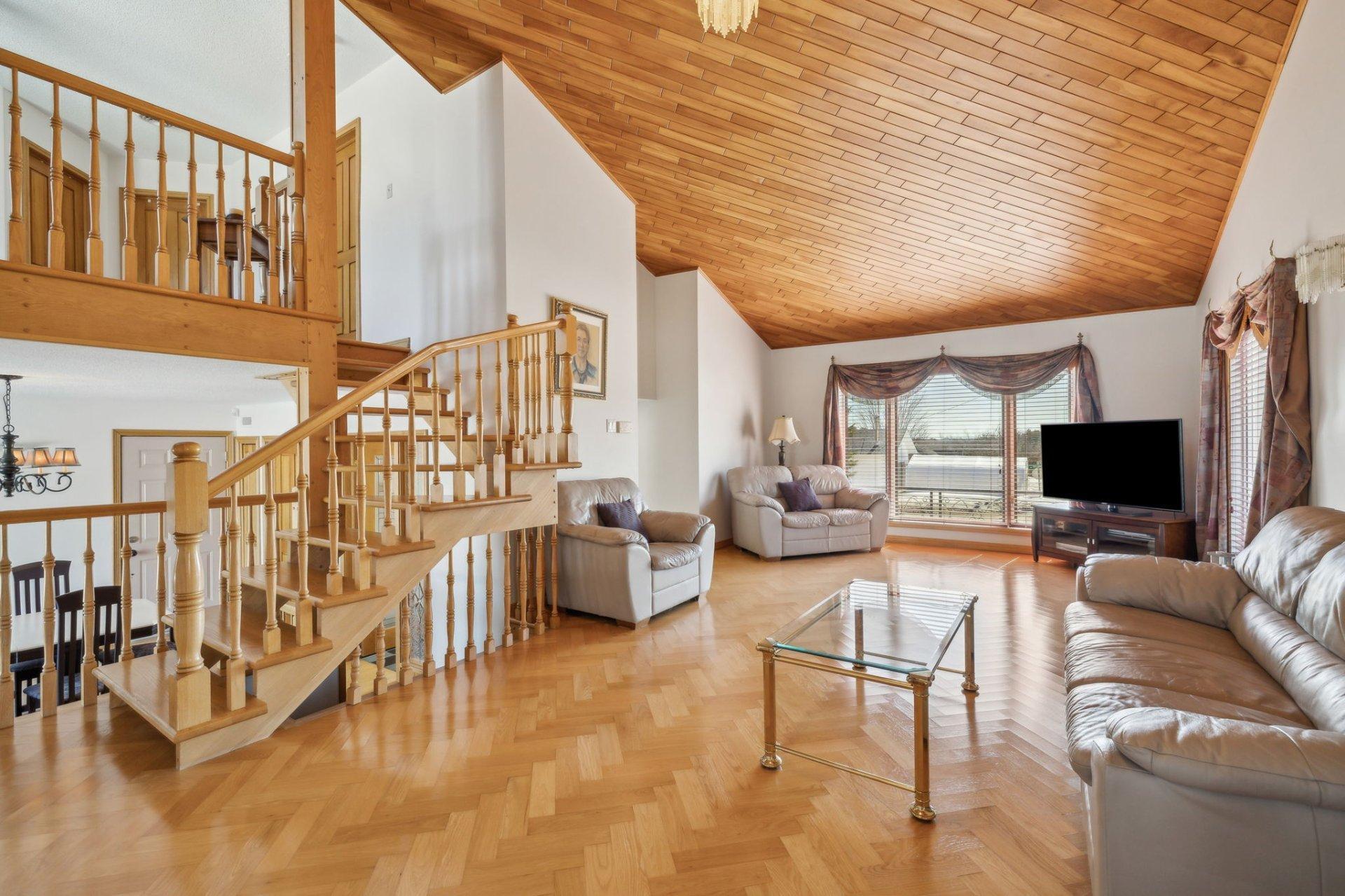 









240


Rue Bissonnette

,
Papineauville,




QC
J0V1R0

