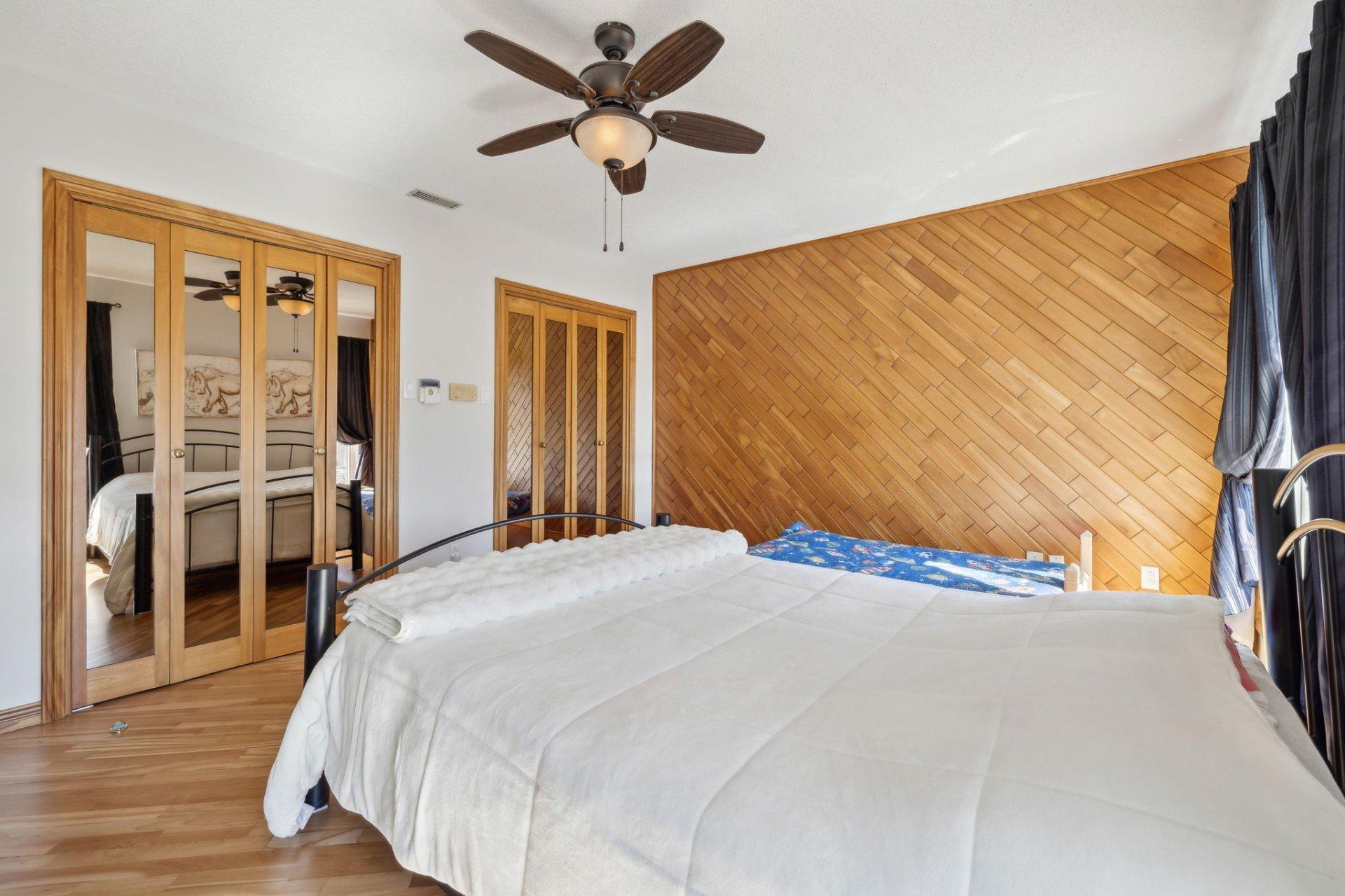 









240


Rue Bissonnette

,
Papineauville,




QC
J0V1R0

