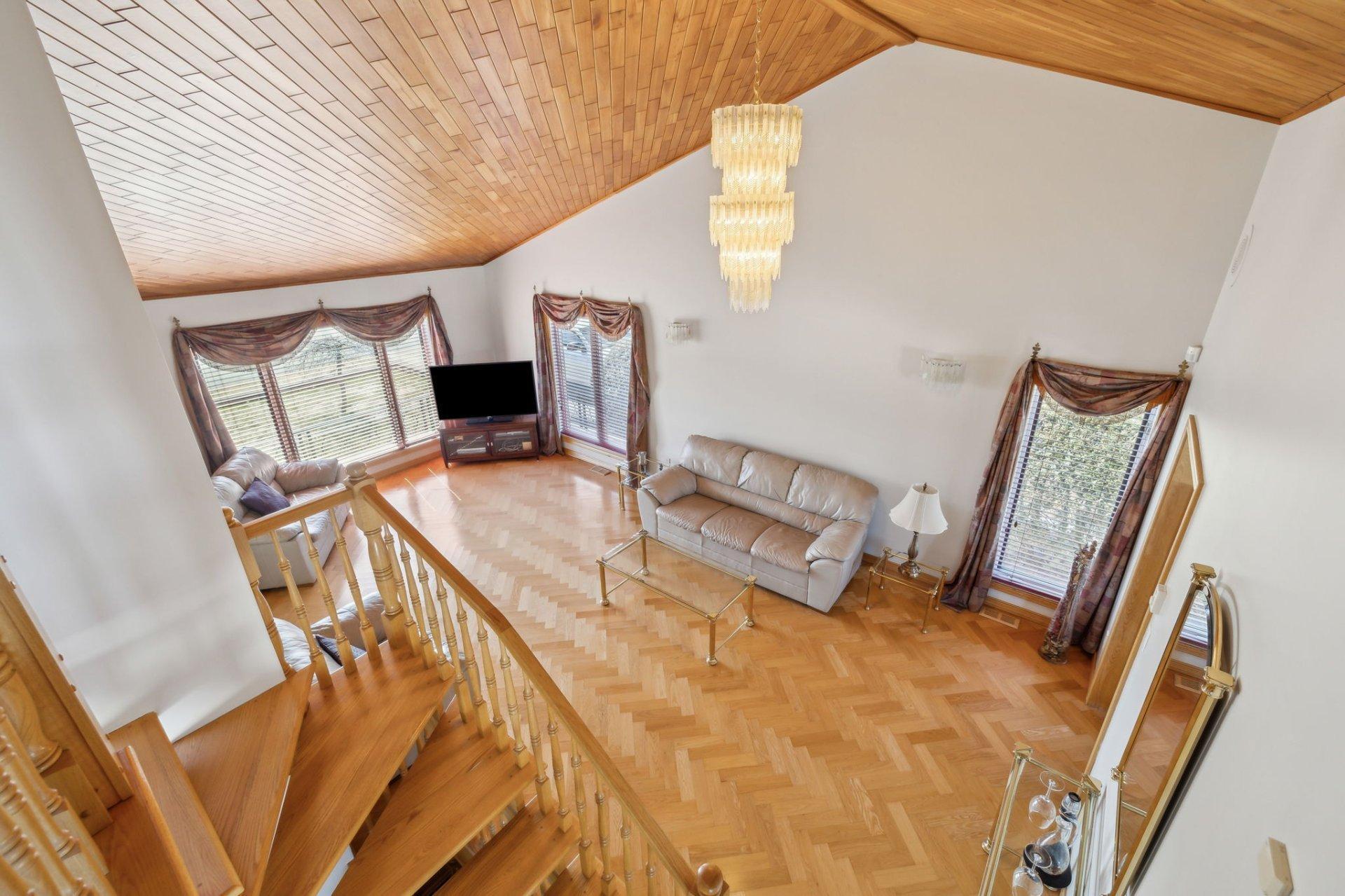 









240


Rue Bissonnette

,
Papineauville,




QC
J0V1R0

