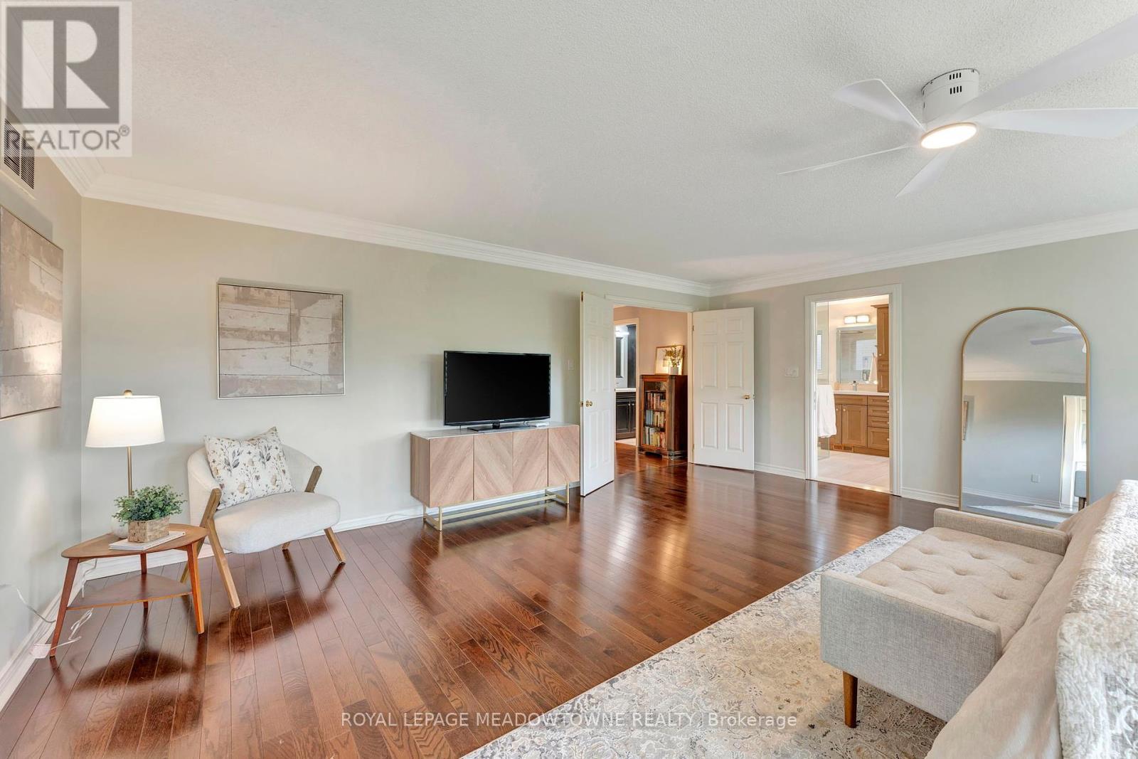 












2008 PEAK PLACE

,
Oakville,




Ontario
L6H5T2

