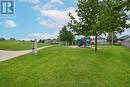 Neighbourhood park-just steps away