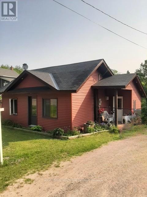 












322 BOBCAYGEON ROAD

,
Minden Hills,




Ontario
K0M2K0

