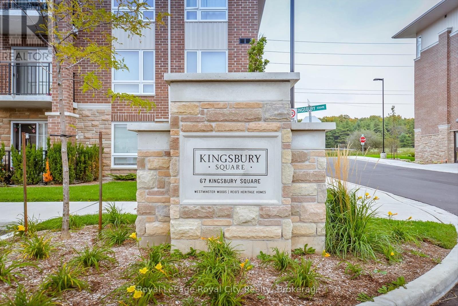












409 - 67 KINGSBURY SQUARE

,
Guelph (Pineridge/Westminster Woods),




Ontario
N1L0L3

