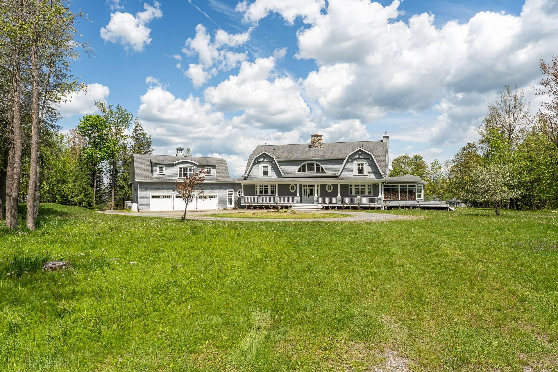 









41


Ch. de la Baie

,
Magog,




QC
J1X5R9

