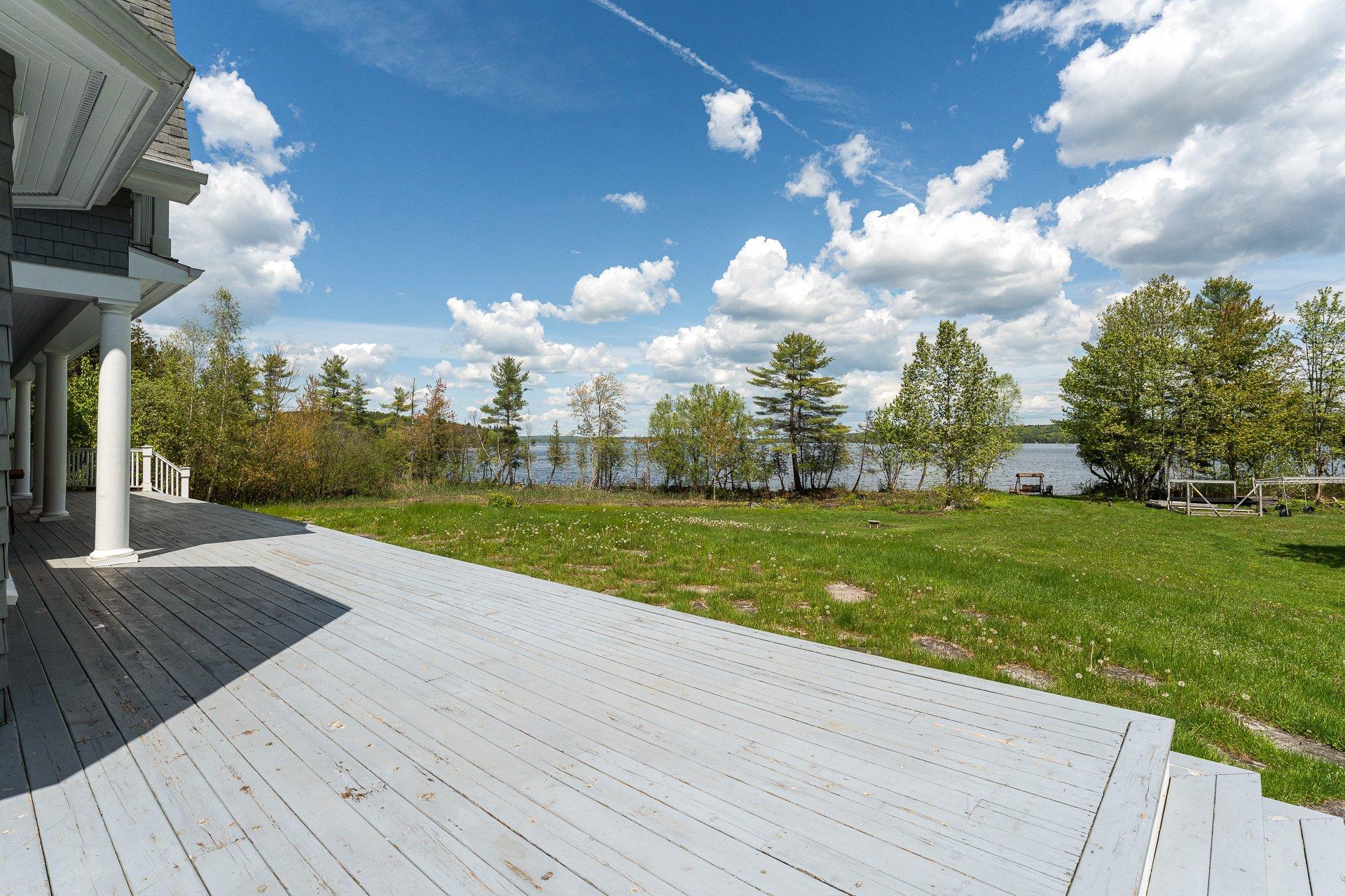 









41


Ch. de la Baie

,
Magog,




QC
J1X5R9

