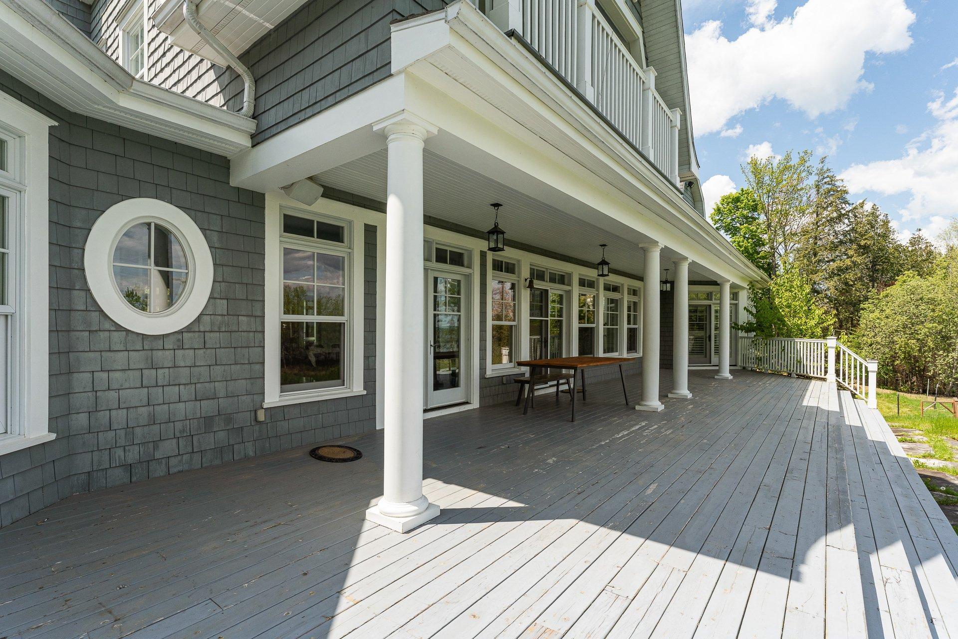 









41


Ch. de la Baie

,
Magog,




QC
J1X5R9

