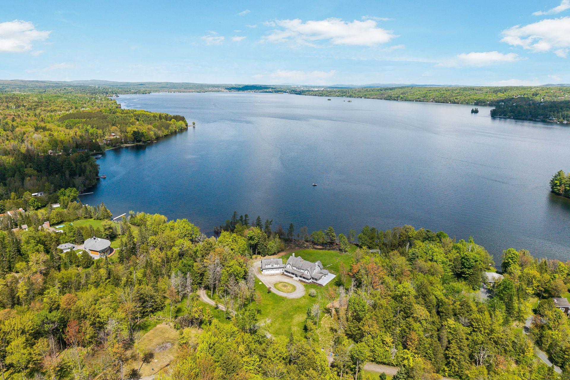 









41


Ch. de la Baie

,
Magog,




QC
J1X5R9

